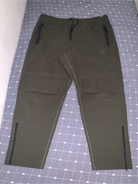 Nike Tech Men's Woven Pants Sequoia Green HM8241-355 Size: XXL